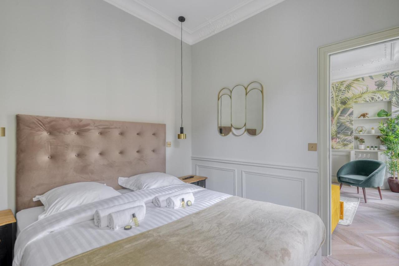 Stylish 2bd House In Central By Guestready Parijs